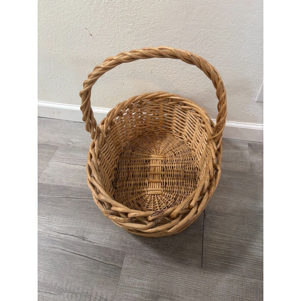 Large Oval Wicker Basket